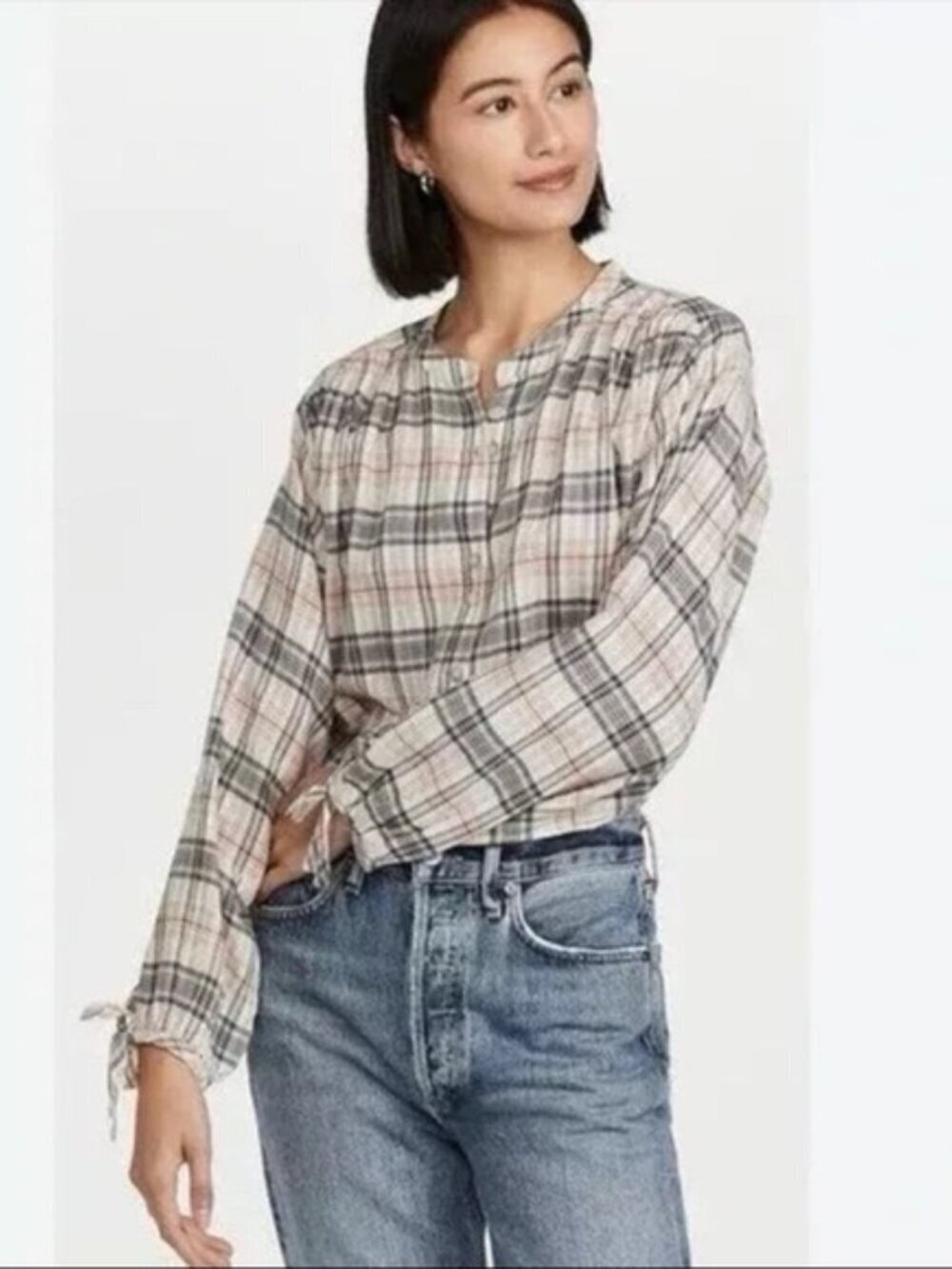 FAHERTY Women’s Everleigh Long Sleeve Button Down Size Medium Plaid